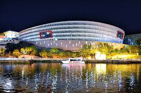 In 2006, idom presented an architectural proposal for the new san mamés stadium, home of athletic club, that delighted the client. San Mames Stadium