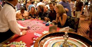 R Royal Flush Casino On The Carnival Splendor Carnival Splendor Cruise Ship Carnival Splendor Revie Carnival Cruise Line Carnival Cruise Carnival Liberty