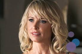 Jane Kurz's Instagram, Twitter & Facebook