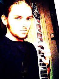 Eric Kovacs's Instagram, Twitter & Facebook