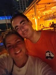 What are some good training treats for a distracted or scared Doberman?