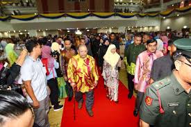 Hospital kami dipenuhi dengan wajah tersenyum untuk sambutan hari ibu bapa pagi semalam. Hari Ibu Dan Bapa Disatukan