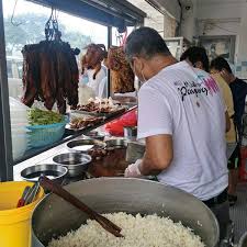 Chung wah chicken rice ball @ melaka. Restoran Choon Yien Happy Mansion Apartments 56 Tips