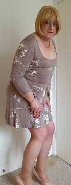 Short Dress 1 | I think this dress is too short | Tina Bea | Flickr