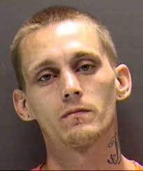 Cops: Sarasota man threatened to shoot couple