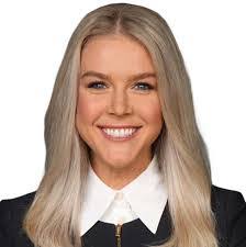 Sharon Yager's Instagram, Twitter & Facebook