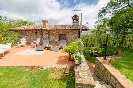 Ferienhaus Toskana Mit Pool Und Hund Eingezaunt In 2020 Ferienhaus Toskana Ferienhaus Toskana Mit Pool Ferienhaus