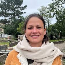 Fristaden fylder rundt: »I dag kommer jeg for at købe en røg og få fred fra  stress og jag derude«