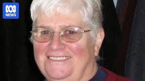 Victorian bowlers 'traumatised' after fatal bus rollover north-west of  Ballarat