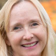 Are Royal Caribbean show schedules and daily schedules the same for  different itineraries?