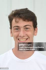 Jada Holland's Instagram, Twitter & Facebook