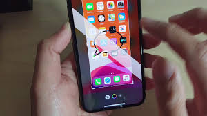 Next a preview of the screenshot will show up at the bottom. Iphone 11 Pro How To Capture A Screenshot Youtube