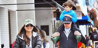 Nick and vanessa lachey are one of our favorite couples in hollywood. Nick Vanessa Lachey Hit Up The Farmers Market With Their Cute Kids