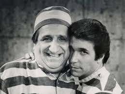 Al Molinaro, drive-in owner in 'Happy Days,' dies at 96