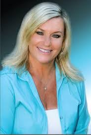 Amy Heffelfinger's Instagram, Twitter & Facebook