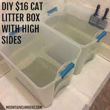 Feb 05, 2021 · a clumping litter such as world's best cat litter is a good choice because you don't need a pan liner and unscented, clumping letter tends to be preferred by most cats. Diy Cat Litter Box With High Sides Meowtain Climbers