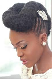 Discover the dreamiest bridal updos for medium hair to suit your chosen wedding venue, here. Pin On Hair And Makeup Nails