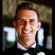 I've watched many tech salespeople break $500,000 in annual income. Usually  within 8-10 years of starting their career. In every case, it comes down to  two things: