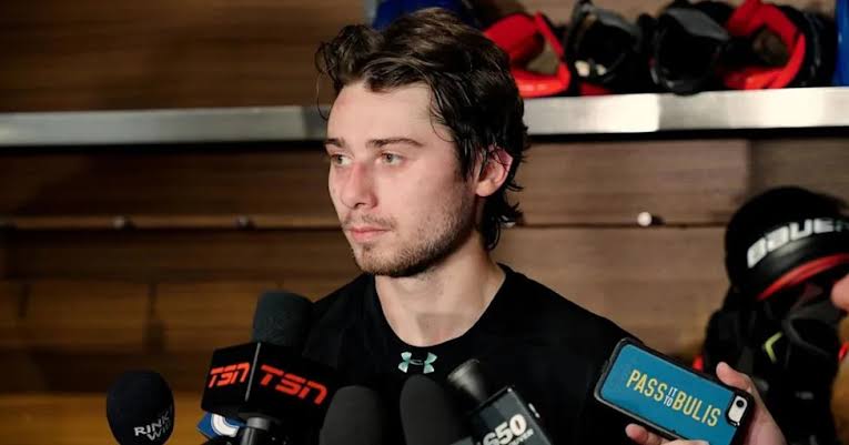 Report: Quinn Hughes Does Not Want to Sign in Minnesota - Yahoo Sports