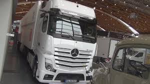 Mercedes Benz Actros 1853 Styleline Gigaspace Tractor Truck 2020 Exterior And Interior Youtube