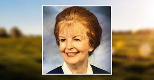 Nancy Gleason's Instagram, Twitter & Facebook