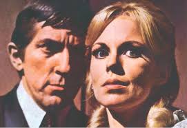 Remembering the Late Lara Parker, Our Angelique from 'Dark Shadows'