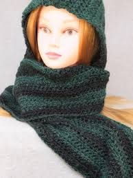 Hooded Scarf, Crochet Hooded Scarf, Crochet Wool Scarf, Green Scarf, Snood,  Crochet Snood, Crochet Scoodie, Neck Warmer, Winter Scarf, Scarf