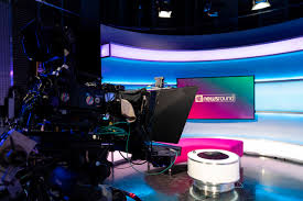 Newsround is a bbc children's news programme, which has run continuously since 4 april 1972. Bbc Newsround Presenter De Graft Mensah We Must Move To Where The Audience Is