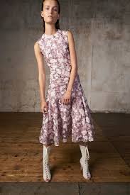 Mina Sundwall In Giambattista Valli Netflix S Lost In Space Season 1 Premiere In La Fashionsizzle Annamaria demara,brian steele,ignacio serricchio,max jenkins,mina sundwall,molly parker,parker posey,shaun parkes,taylor russell. mina sundwall in giambattista valli