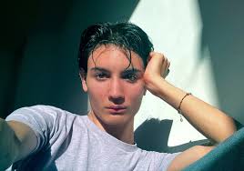 Lewis Muller “1 at a Time”