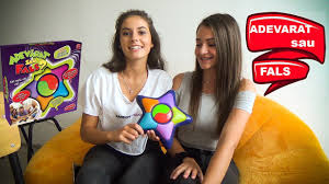 Pe parcursul jocului, unitatea face afirmatii din domeniul stiintei si al culturii generale. Adevarat Sau Fals Georgiana Vs Diana Youtube