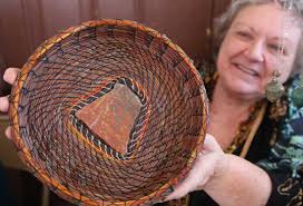 Crafts fair and picnic merge at Machado School