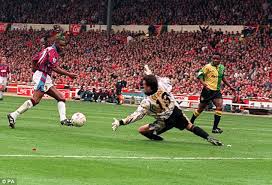 Retired football player dalian atkinson died in the early hours of this morning after he was tasered by police in telford, shropshire. Dalian Atkinson The Tragic Final Days Of Aston Villa Hero Who Died After Being Tasered By Police Daily Mail Online