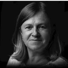 I'm thrilled to announce that I've joined Bentley Motors, as part of the  Sales and Marketing team, working closely with the companies corporate  identity and showrooms. 👔 My journey at Bentley has… |