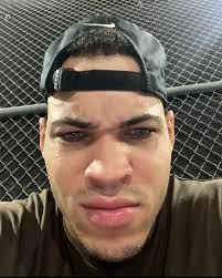 1 more week of good eats & then the plan starts 🦍🔪 #diet #gym