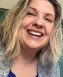 Shannon Lindstrom's Instagram, Twitter & Facebook