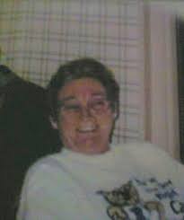 Can someone restore old family photo?