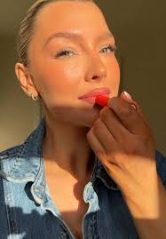 Tangerine Glow Make Up by Mario