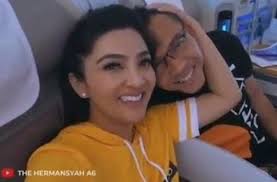 Posisi sebagai asisten pribadi ini adalah kontrak berjangka tetap selama dua tahun, dan akan dimulai pada januari 2021. Kepoin Yuk 5 Gaji Asisten Artis Ternama Indonesia Matamata Com