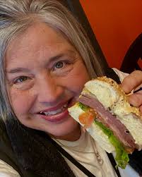 Good BEST morning EVER,everyone! Why is it the BEST? Because I decided to  get my butt out of my warm bed early