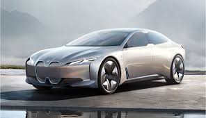 Ok, so it's just a 'concept', but this 530bhp electric saloon closely previews bmw's production i4 due in 2021. Elektro Bmw I4 Mit 600 Km Reichweite Kommt 2021 Ecomento De