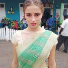 According to police sub inspector mahesh g kerkar, djavi was found hanging in her. Pin On à¦® à¦¹ à¦« à¦œ