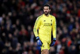 Liverpool's alisson has done it. Fans React After Alisson Blunder Gifts Man Utd An Equaliser At Liverpool