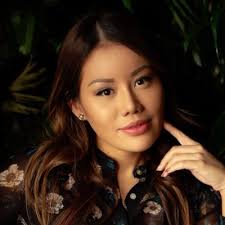 Danielle Wiebe (@danilivinglife)