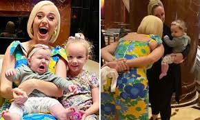 A pregnancy during a pandemic has not slowed down miss katy perry. Leaked Video Shows Moment Katy Perry Decided To Call Her Daughter Daisy Daily Mail Online