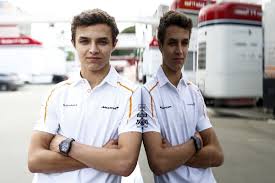 Find everything in one place on lando norris including their biography, latest news and updates, high resolution photos, high quality videos and expert . Formel 1 Fix Lando Norris 2019 Vandoornes Mclaren Nachfolger