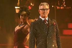 DWTS' contestant Eric Roberts tears up watching 1986 Oscar nominee package