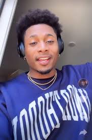 I think we should just make peace and STOP comparing our shows… ya agree?  @michaelraineyjr @giannivpaolo … our gangstas are unique therefore it’s not  fair to compare them to eachother… 🤷🏾‍♂️