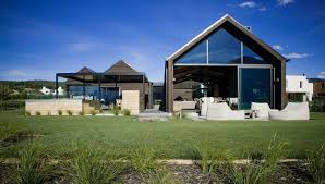 bremner bay house portfolio warren and mahoney architects sydney auckland wellington christchurch and queenstown modern house design bay house house