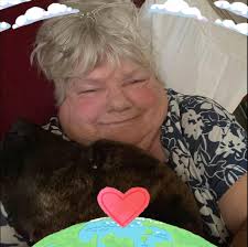 After losing his ears due to a dog attack, Willy gets a new pair of ears  thanks to a caring vet tech ♥